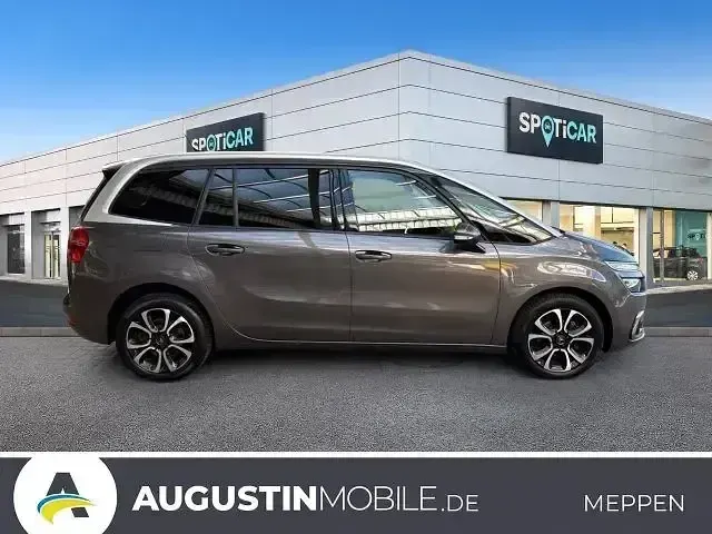 Gebraucht Citroën C4 SpaceTourer Shine 131 PS (96 kW) 2020 Grau Van / Kleinbus
