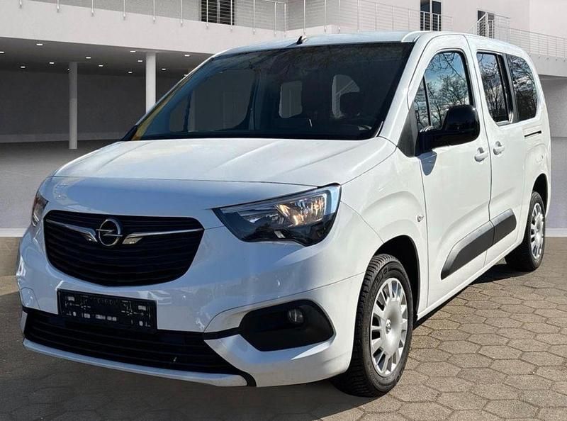 Gebraucht Opel Combo Life Elegance 131 PS (96 kW) 2022 Weiß Van / Kleinbus