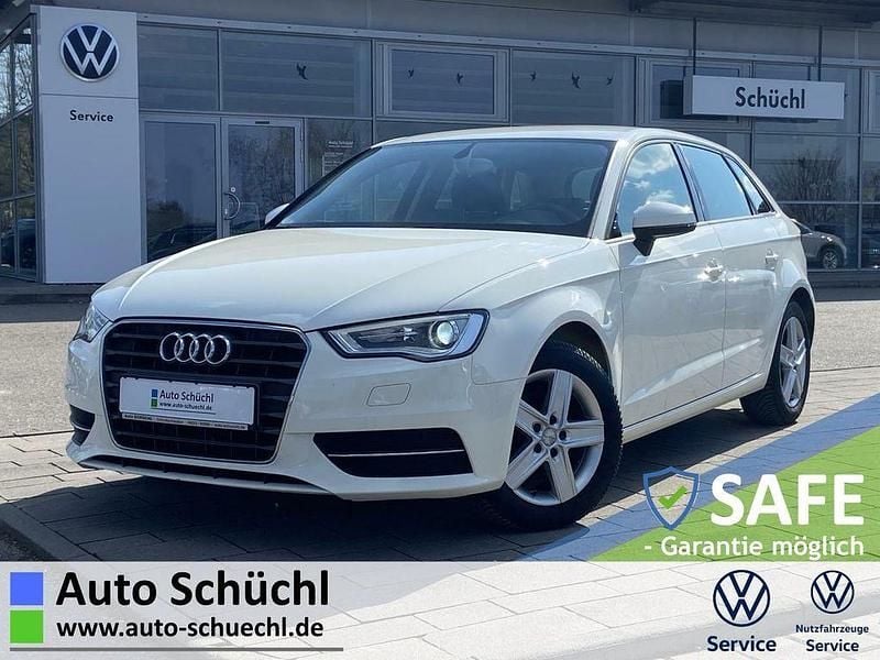 Gebraucht Audi A3 Attraction 122 PS (89 kW) 2014 Weiß Limousine