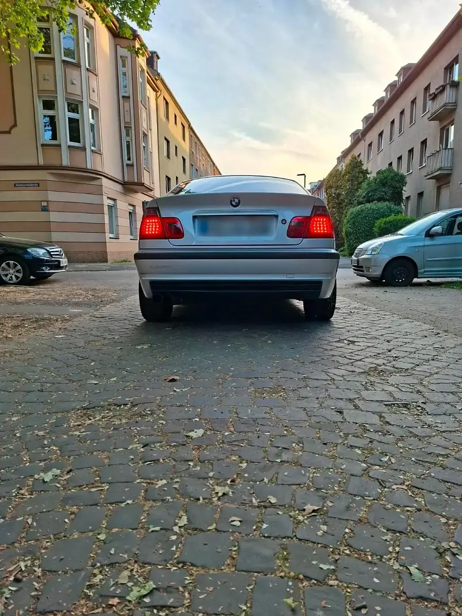 Gebraucht BMW 328 M Sport 193 PS (141 kW) 2000 Silber Limousine