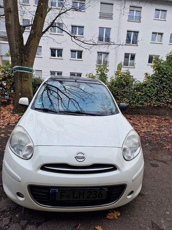 Weiß Gebraucht 2011 Nissan Micra Limousine | 2.200 € (Guter Preis) - Bild 1/4