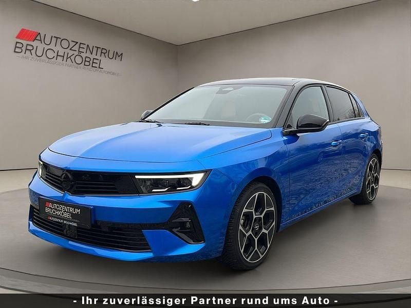 Blau Gebraucht 2024 Opel Astra Limousine | 21.990 € (Superpreis) - Bild 1/4