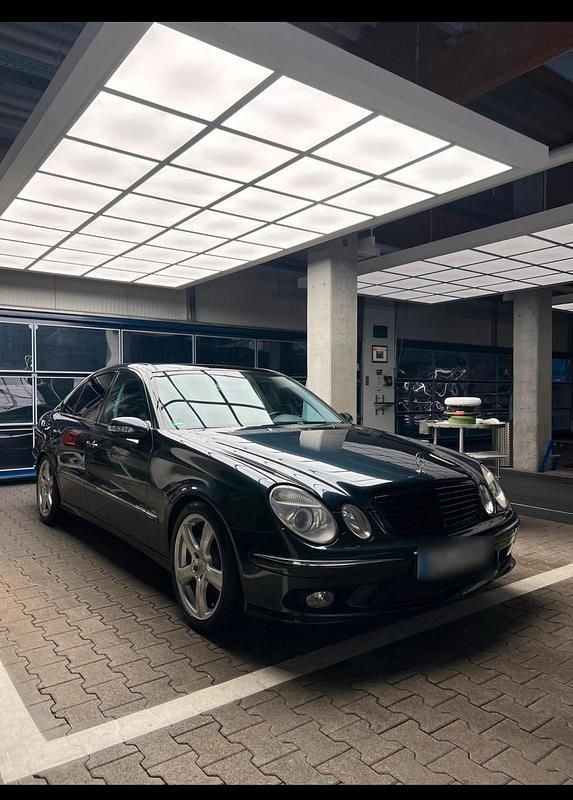 Gebraucht Mercedes E320 224 PS (164 kW) 2005 Blau Limousine