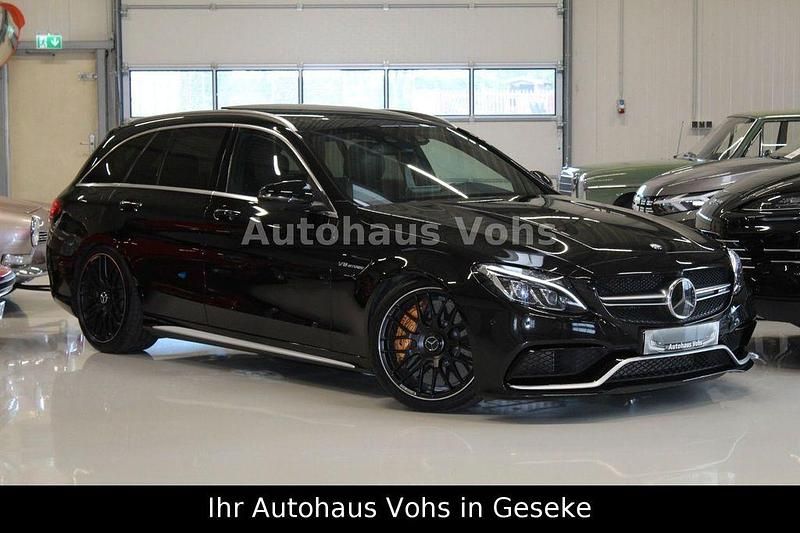 Schwarz Gebraucht 2016 Mercedes C63S AMG AMG Kombi | 59.970 € - Bild 1/3
