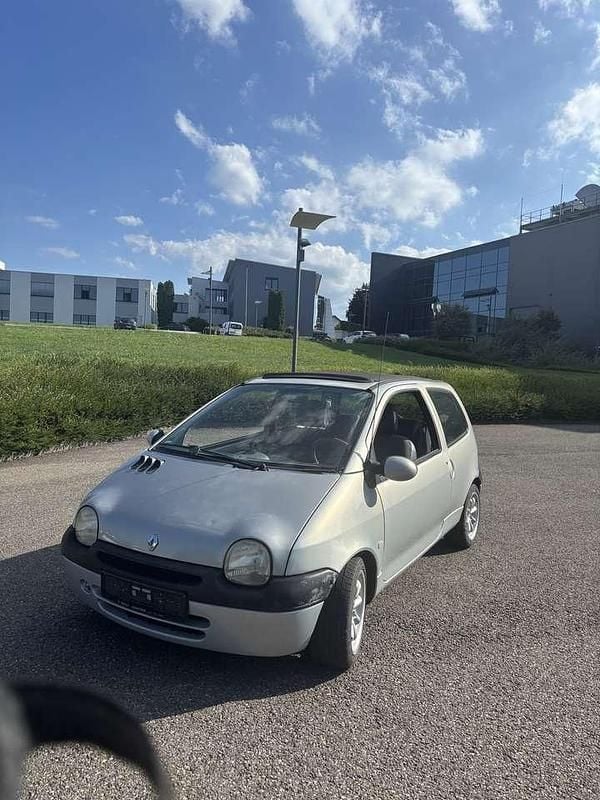 Gebraucht 2004 Renault Twingo Expression Kleinwagen | 1.000 € (Fairer Preis) - Bild 1/4
