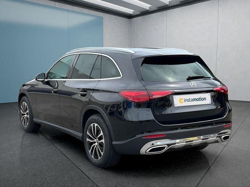 Gebraucht Mercedes GLC200 204 PS (150 kW) 2024 Schwarz SUV