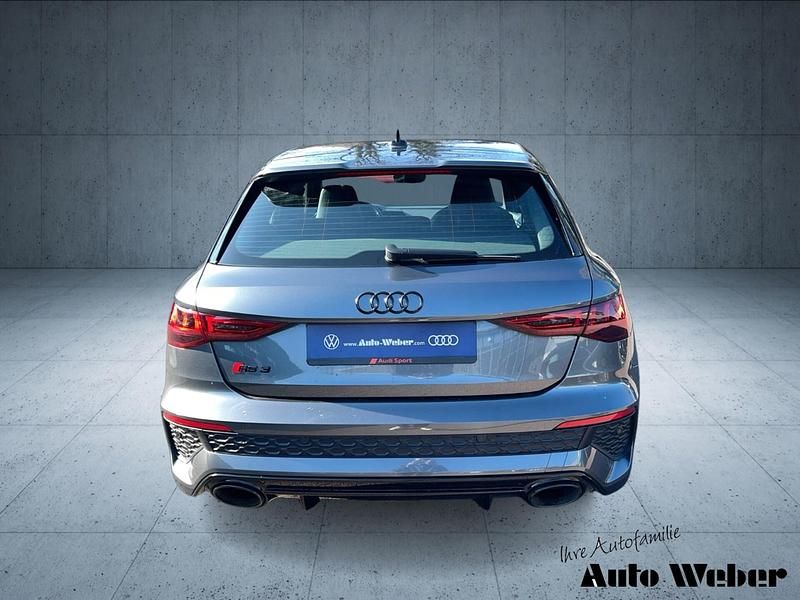 Gebraucht Audi RS3 Sportback Ambiente 400 PS (294 kW) 2023 Kleinwagen