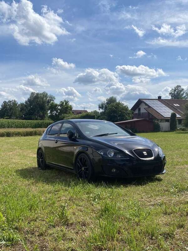 Gebraucht 2009 Seat Leon Comfort Limousine | 1.500 € (Superpreis) - Bild 1/4