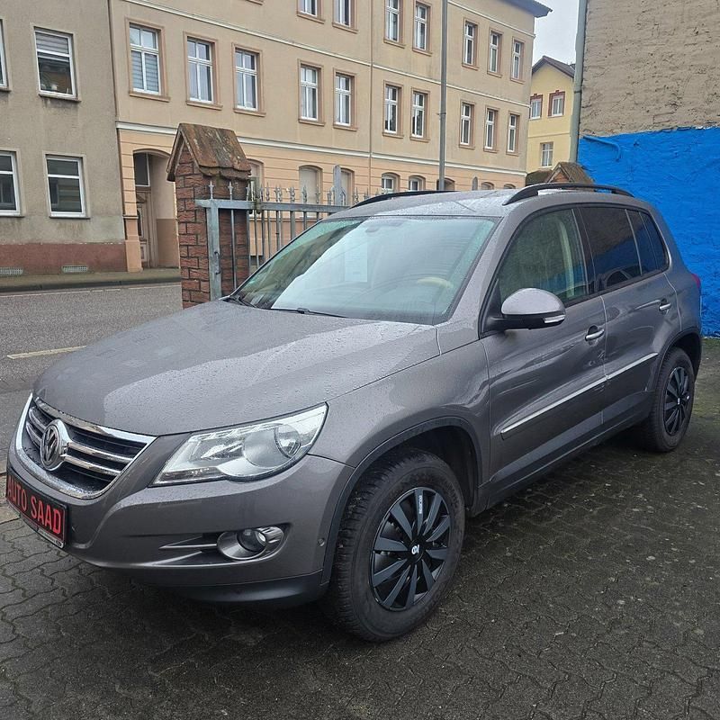 Gebraucht VW Tiguan 136 PS (100 kW) 2009 Grau SUV