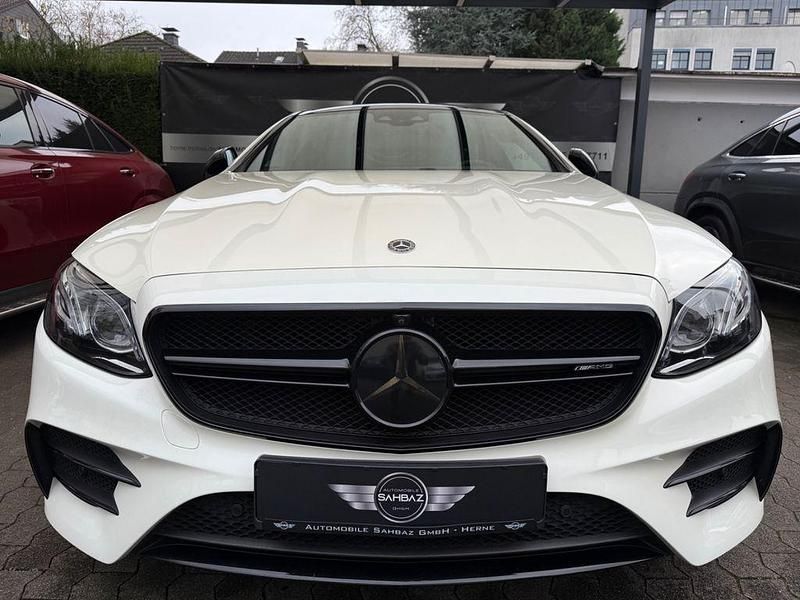 Gebraucht Mercedes E53 AMG AMG 435 PS (319 kW) 2019 Diamantweiss  metalliclack Coupé