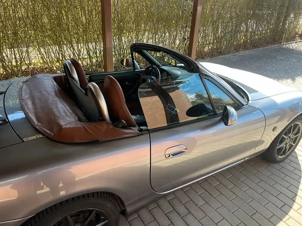 Gebraucht Mazda MX5 120 PS (88 kW) 2002 Grau Cabrio