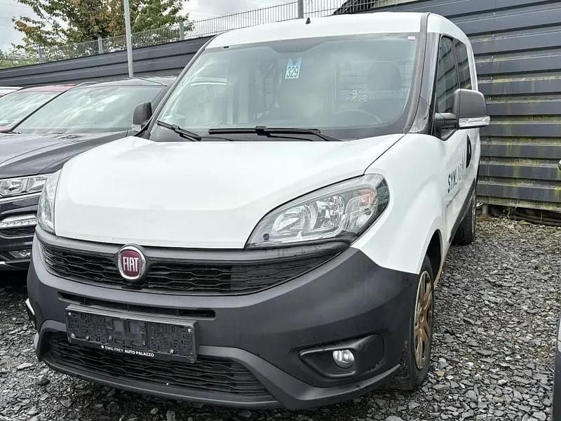 Weiß Gebraucht 2020 Fiat Doblò Van / Kleinbus | 9.000 € (Guter Preis) - Bild 1/4