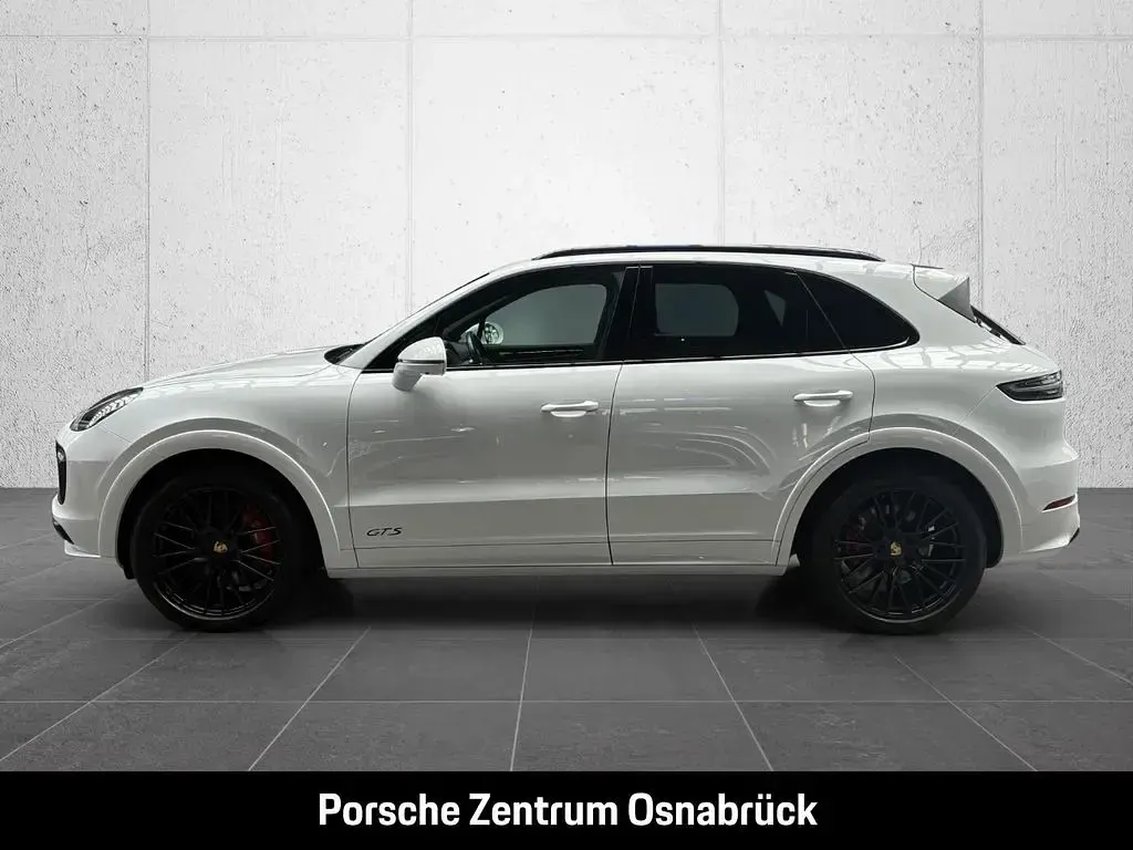 Gebraucht Porsche Cayenne GTS Sport 460 PS (338 kW) 2023 Carraraweißmetallic SUV