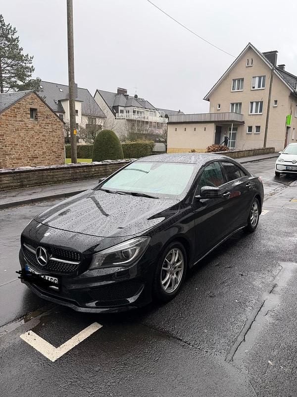 Gebraucht Mercedes CLA200 AMG line 136 PS (100 kW) 2015 Schwarz Coupé