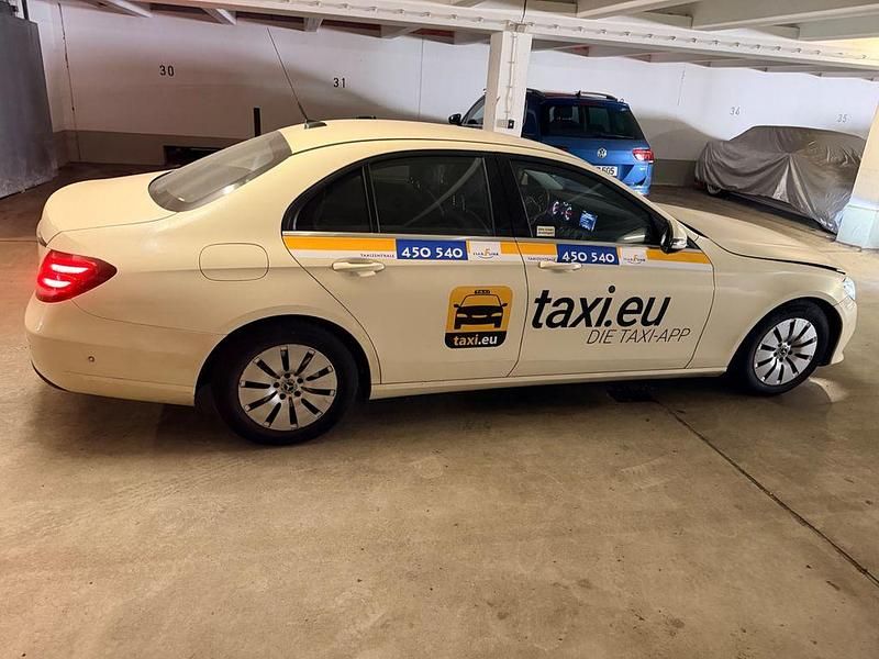 Gebraucht Mercedes E200 150 PS (110 kW) 2018 Schwarz Limousine