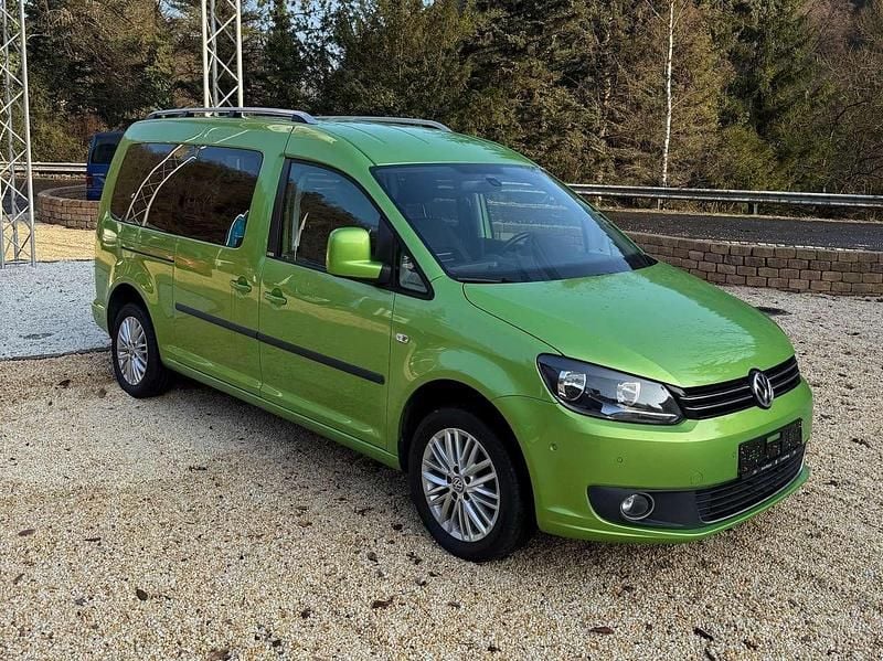 Gebraucht VW Caddy Maxi Cup 140 PS (102 kW) 2014 Viperngrün metallic Van / Kleinbus