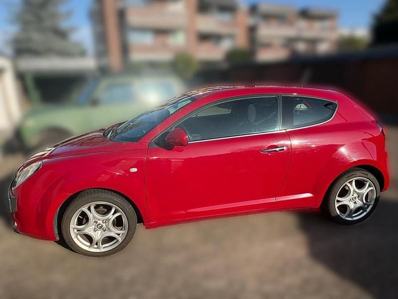 Gebraucht Alfa Romeo MiTo 95 PS (69 kW) 2010 Rot Kleinwagen