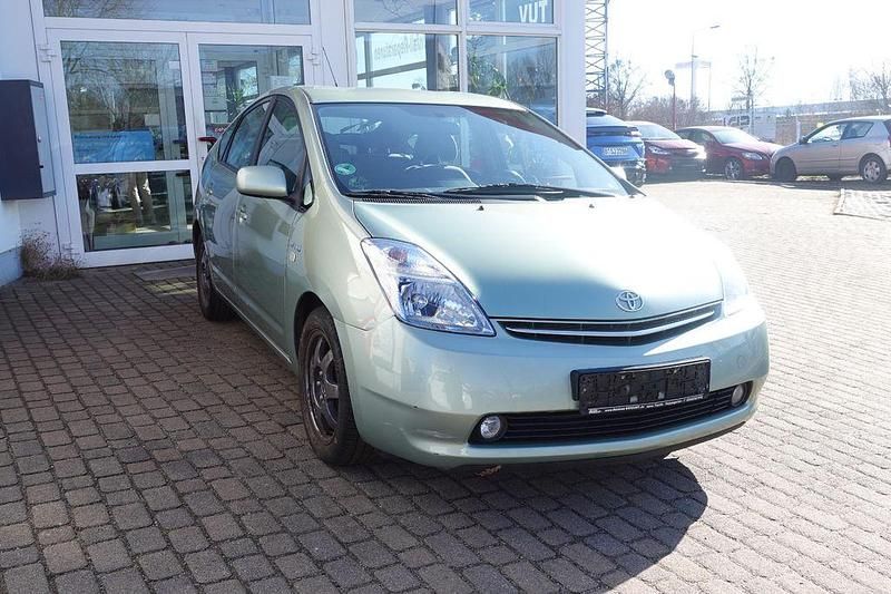 Gebraucht Toyota Prius Sol 111 PS (81 kW) 2007 Grün Kleinwagen