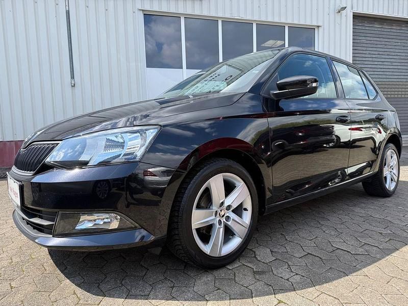 Gebraucht Skoda Fabia Cool Edition 75 PS (55 kW) 2016 Schwarz Limousine
