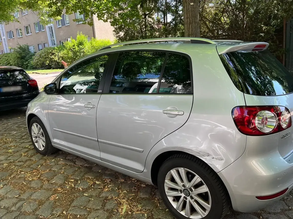 Gebraucht VW Golf Plus Cross 105 PS (77 kW) 2011 Grau Van / Kleinbus