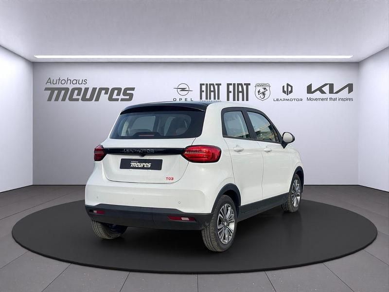 Neu Leapmotor T03 69 kW (95 PS) 2025 Weiss Kleinwagen