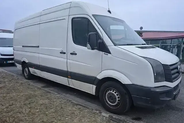 Gebraucht VW Crafter 136 PS (100 kW) 2017 Candyweiß Van