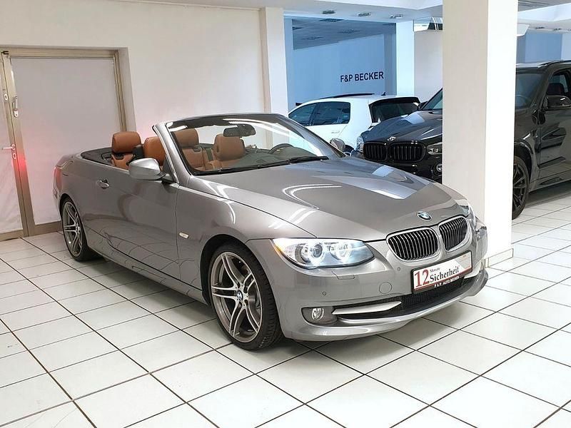 Gebraucht BMW 325 Cabriolet Performance 218 PS (160 kW) 2011 Grau Cabrio
