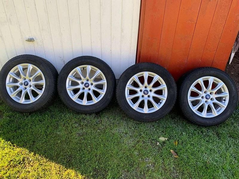 Gebraucht Ford Mondeo Titanium 116 PS (85 kW) 2016 Grau Kombi