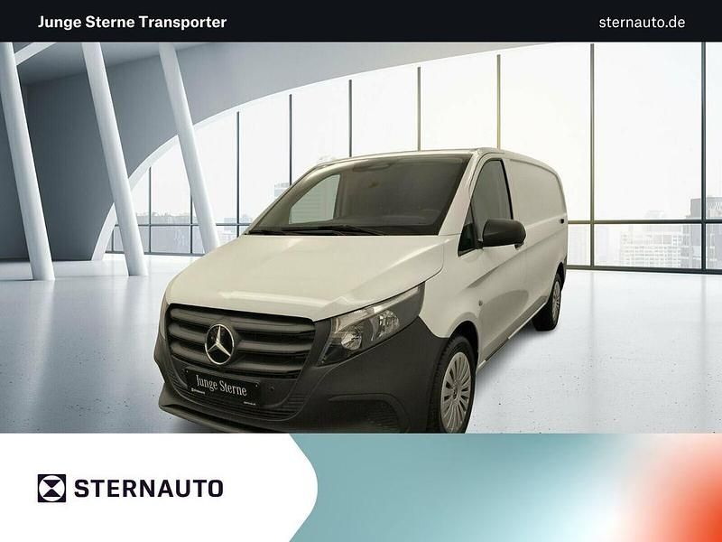 Gebraucht Mercedes Vito 163 PS (119 kW) 2024 Arktikweiß Van