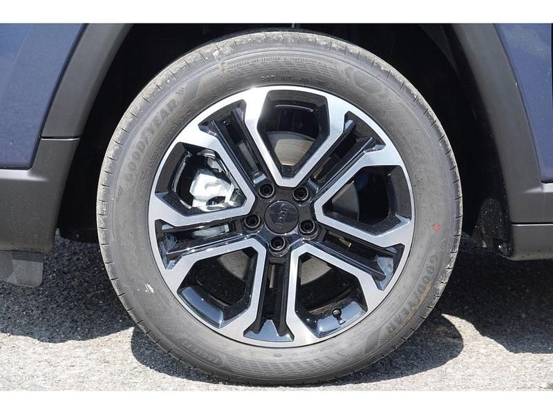 Neu Jeep Compass Altitude 131 PS (96 kW) 2025 Blau SUV