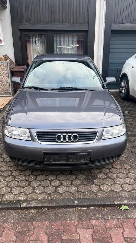 Grau Gebraucht 2001 Audi A3 Kleinwagen | 2.500 € (Fairer Preis) - Bild 1/4