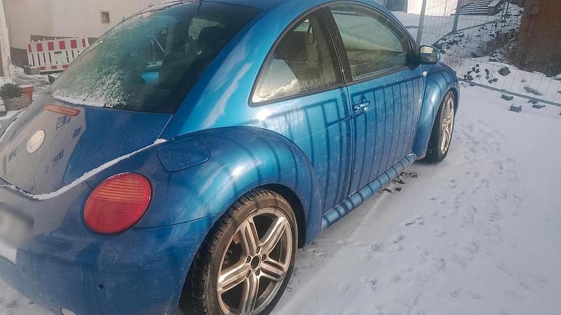 Gebraucht VW Beetle 115 PS (84 kW) 2003 Blau Kleinwagen