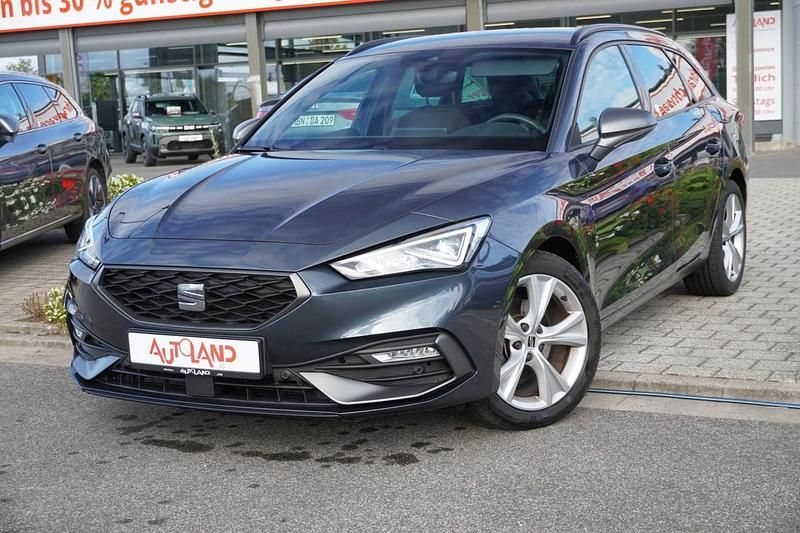 Grau Gebraucht 2021 Seat Leon ST FR Kombi | 21.990 € (Fairer Preis) - Bild 1/4