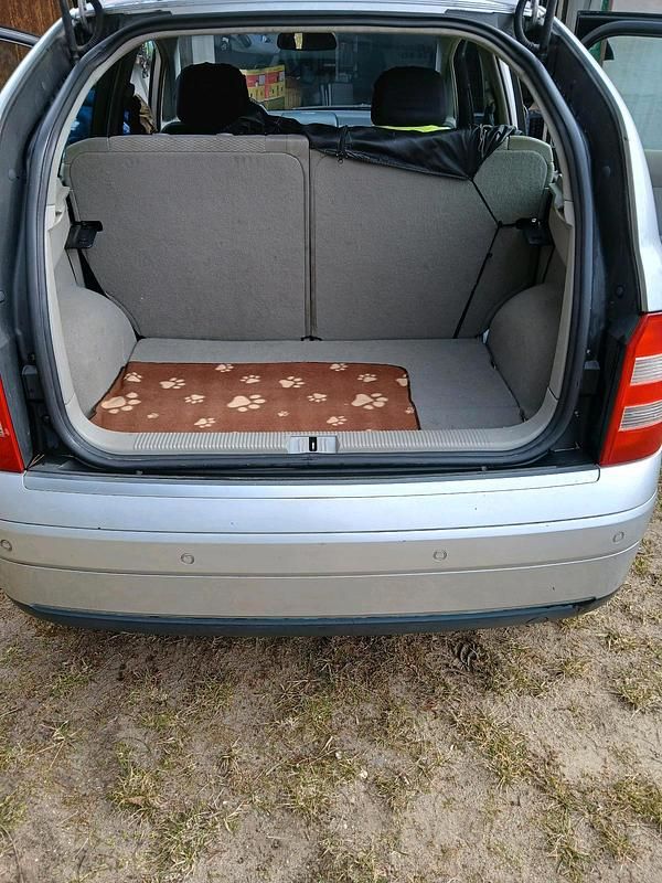 Gebraucht Audi A2 75 PS (55 kW) 2001 Silber Kleinwagen