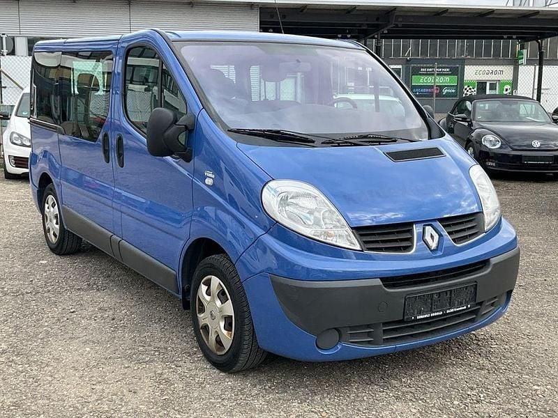 Gebraucht Renault Trafic Expression 114 PS (83 kW) 2014 Blau Van / Kleinbus