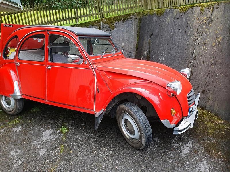 Rot Gebraucht 1989 Citroën 2CV Kleinwagen | 8.500 € - Bild 1/4