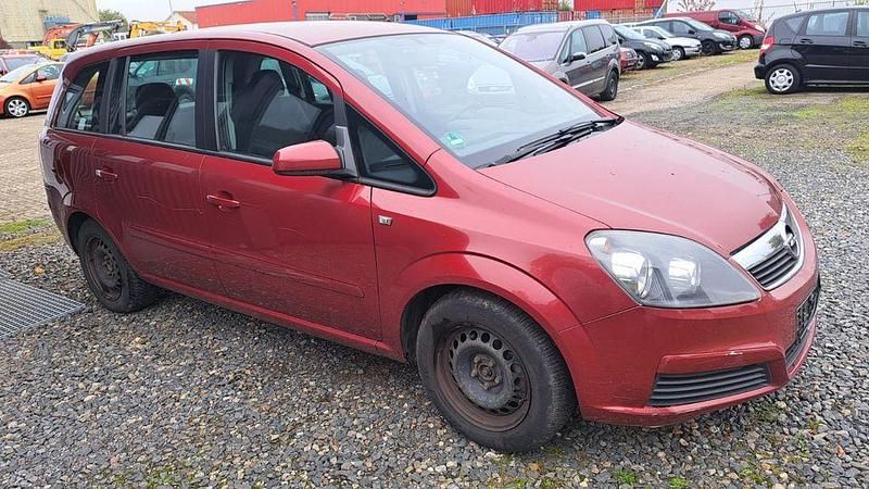 Gebraucht Opel Zafira Edition 105 PS (77 kW) 2006 Rot Van / Kleinbus