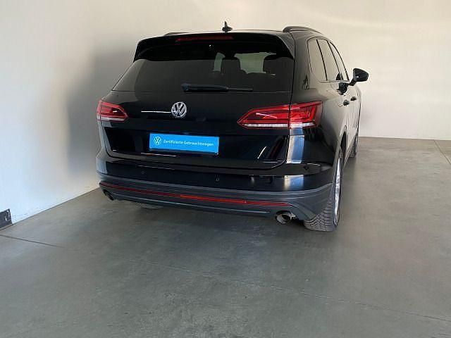 Gebraucht VW Touareg Basis 231 PS (169 kW) 2020 Schwarz SUV