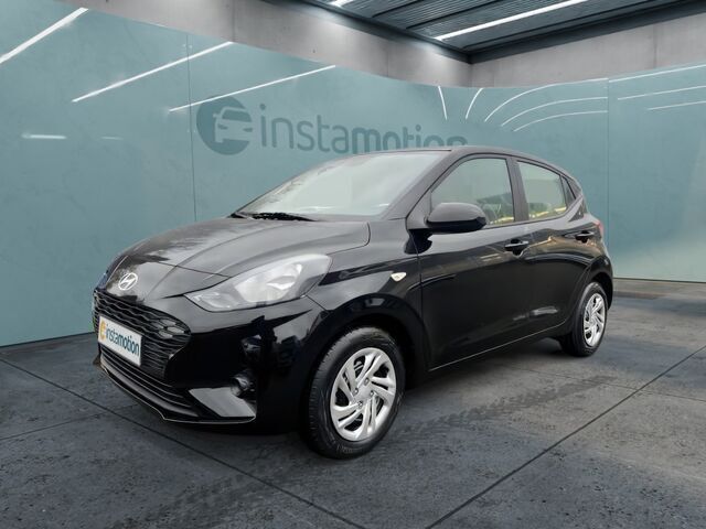 Gebraucht Hyundai i10 Select 67 PS (49 kW) 2024 Schwarz Kleinwagen