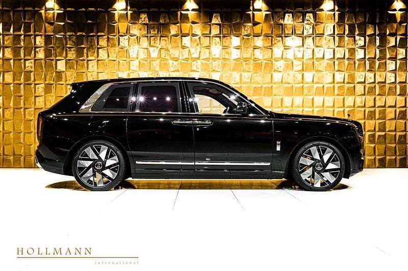 Neu Rolls Royce Cullinan 571 PS (419 kW) 2026 Schwarz SUV