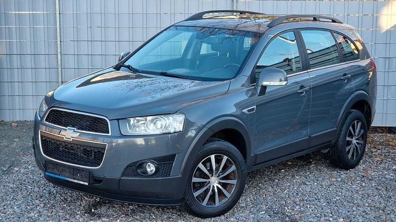 Gebraucht Chevrolet Captiva LT 167 PS (122 kW) 2012 Grau SUV