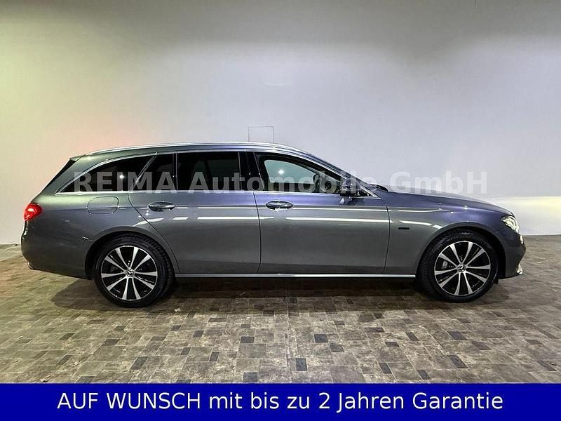 Gebraucht Mercedes E300 194 PS (142 kW) 2020 Grau Kombi