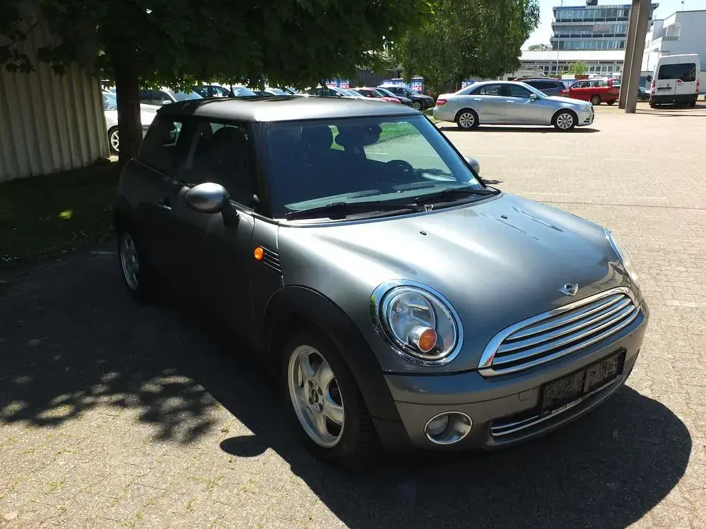 Gebraucht Mini Cooper Pepper 122 PS (89 kW) 2010 Dark silver Kleinwagen