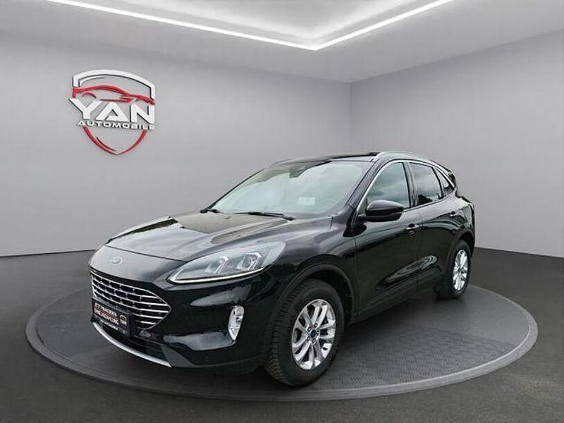 Schwarz Gebraucht 2022 Ford Kuga Titanium SUV | 26.900 € (Etwas zu teuer) - Bild 1/4