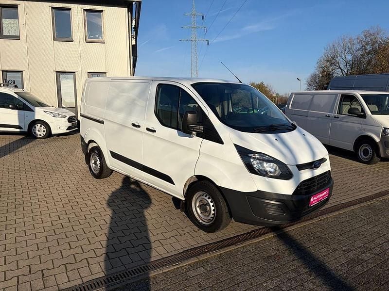 Gebraucht Ford Transit Custom 101 PS (74 kW) 2016 Weiß Van / Kleinbus