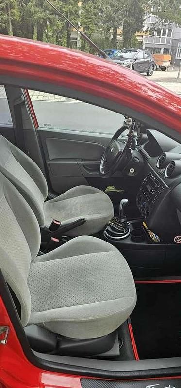 Gebraucht 2002 Ford Fiesta Kleinwagen | 1.700 € (Etwas zu teuer) - Bild 1/4