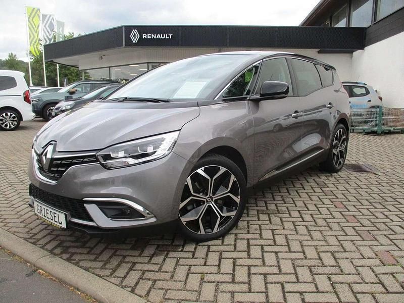 Grau Gebraucht 2022 Renault Grand Scénic IV Techno Van / Kleinbus | 23.989 € (Fairer Preis) - Bild 1/4