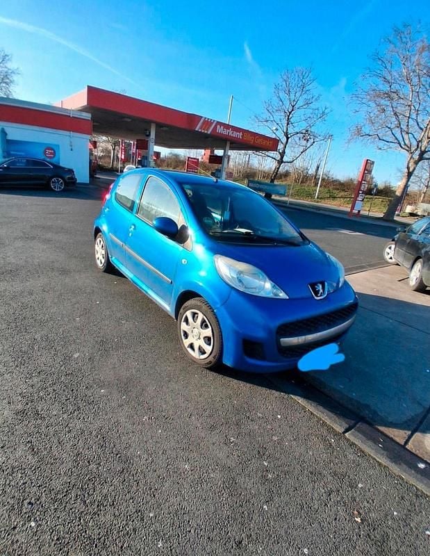 Gebraucht Peugeot 107 68 PS (50 kW) 2009 Blau Kleinwagen