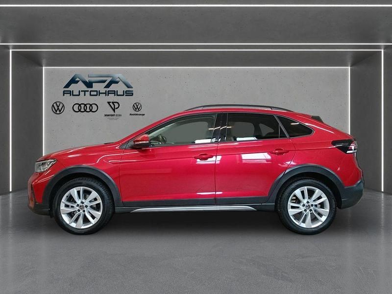 Gebraucht VW Taigo Move 150 PS (110 kW) 2024 Rot SUV