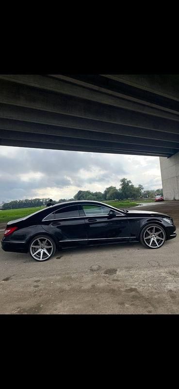 Gebraucht Mercedes CLS350 265 PS (194 kW) 2011 Schwarz Coupé